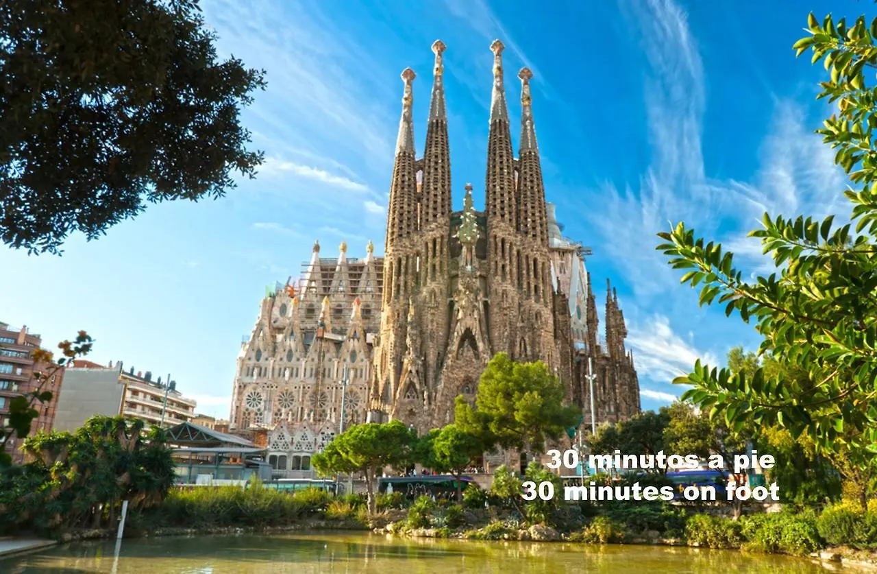 Atico, Terraza Y Barbacoa Aparthotel Barcelona 3*,
